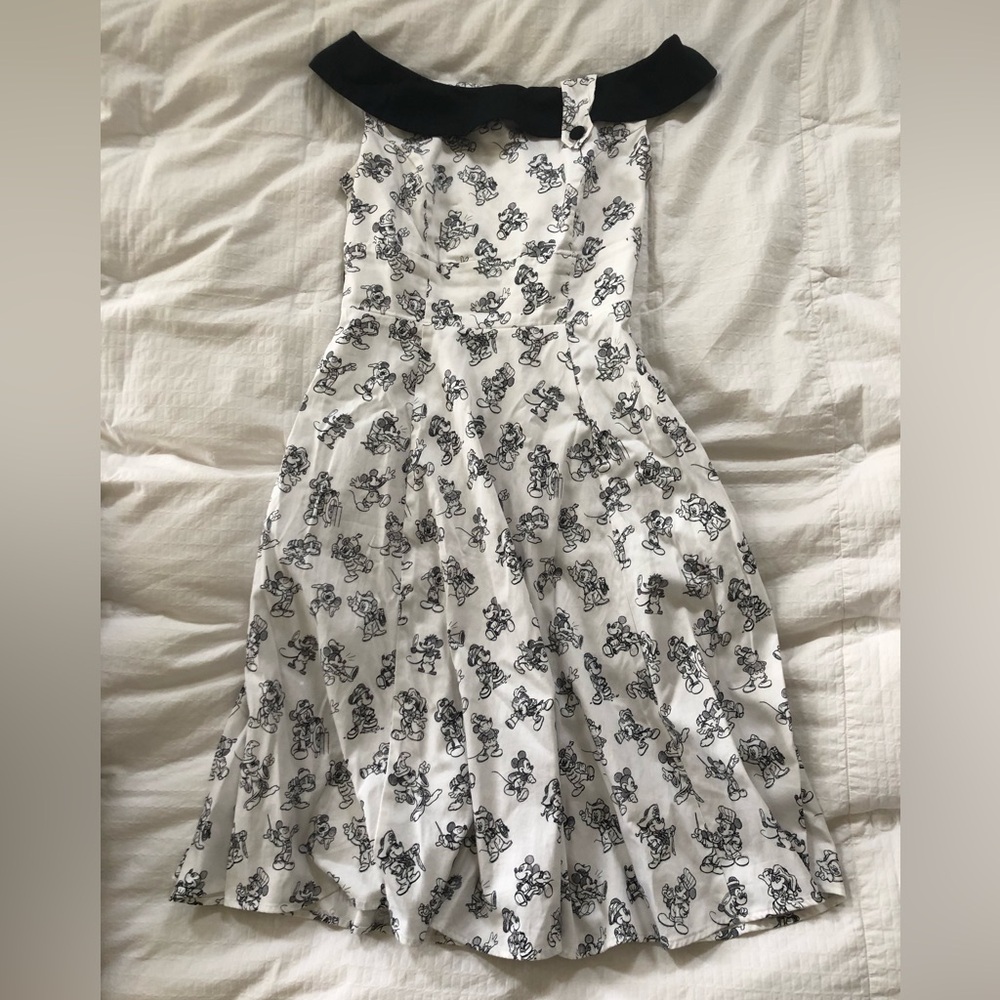 Disney Parks 2018 Mickey Sketch Dress, Small
90th birthday celebration